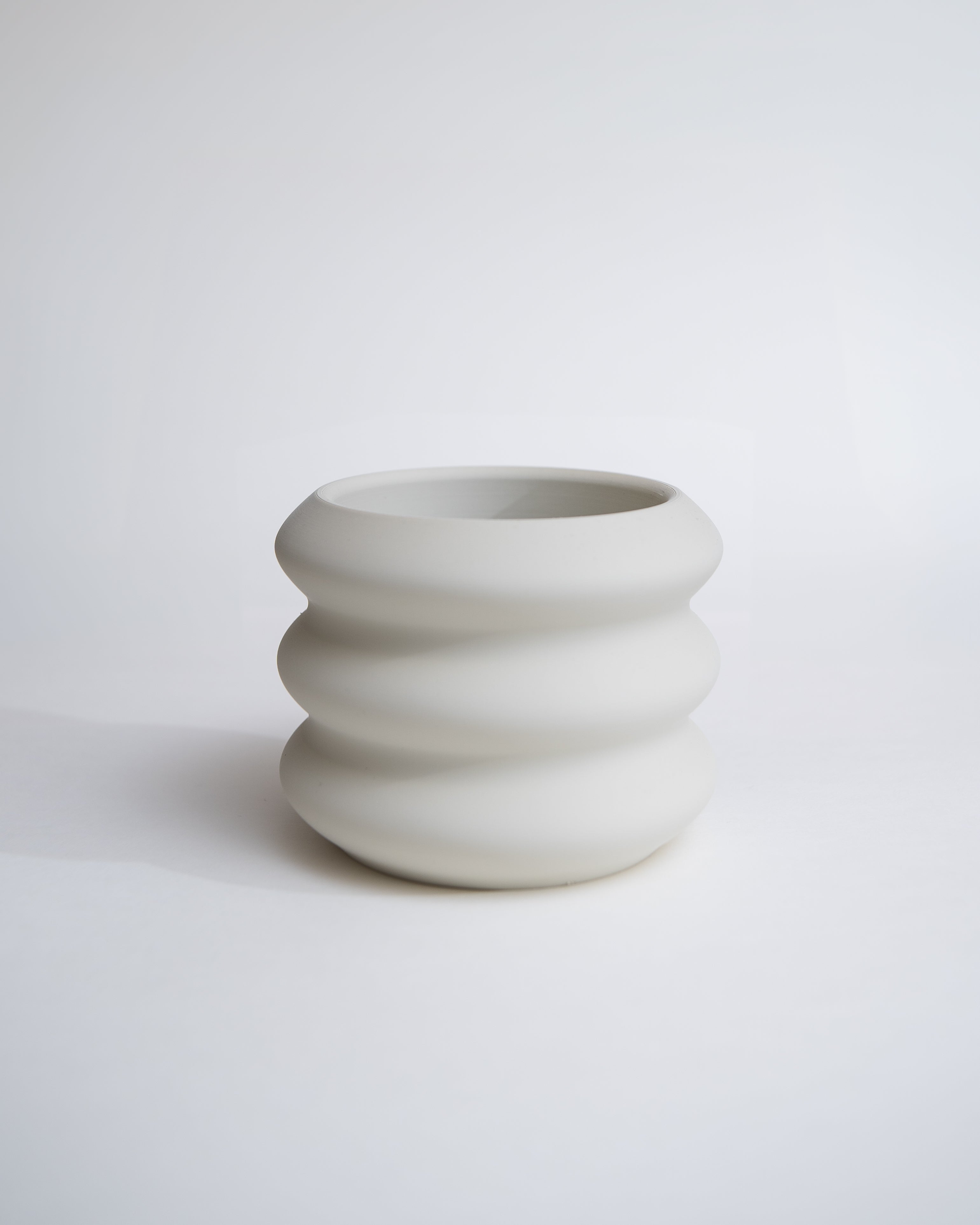 TRIAN Planter